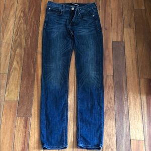 Medium wash, size 4 Skinny jeans from Express